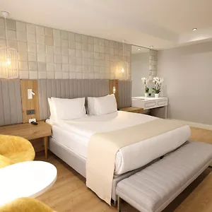 Otel Sundance *****